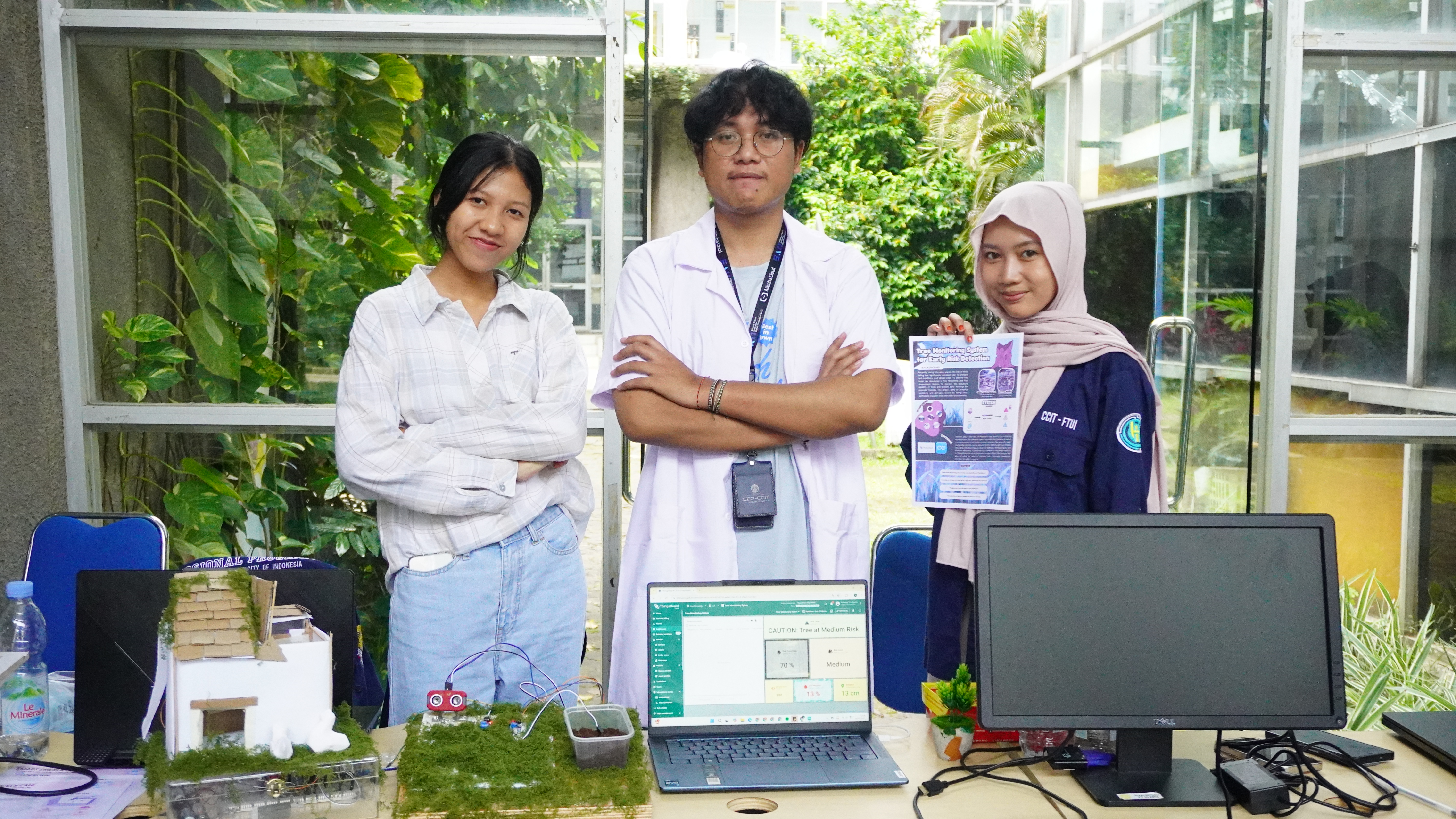 Sistem Deteksi Pohon Tumbang